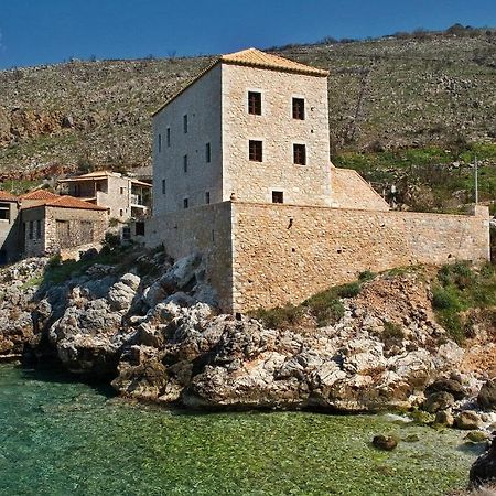 Mavromichalai Hotel Liménion Eksteriør billede
