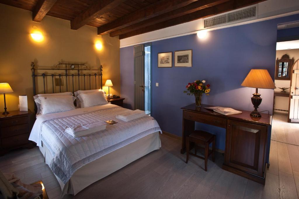 Mavromichalai Hotel Liménion Værelse billede