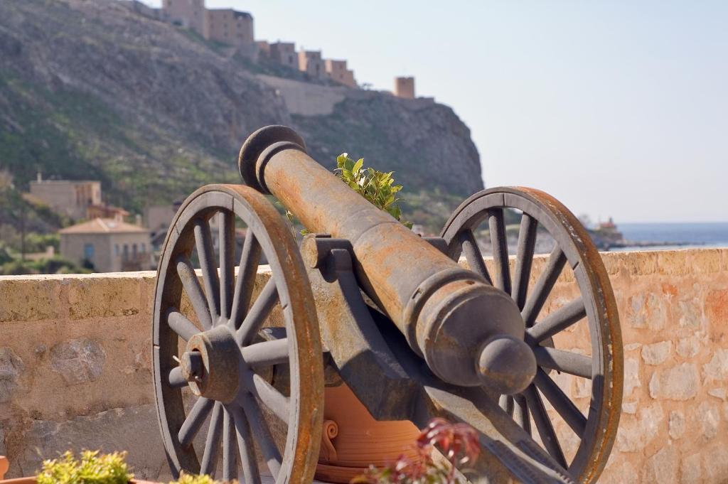 Mavromichalai Hotel Liménion Eksteriør billede