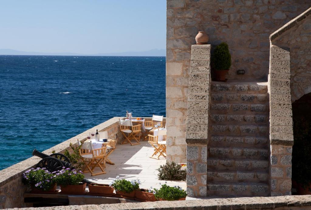Mavromichalai Hotel Liménion Eksteriør billede