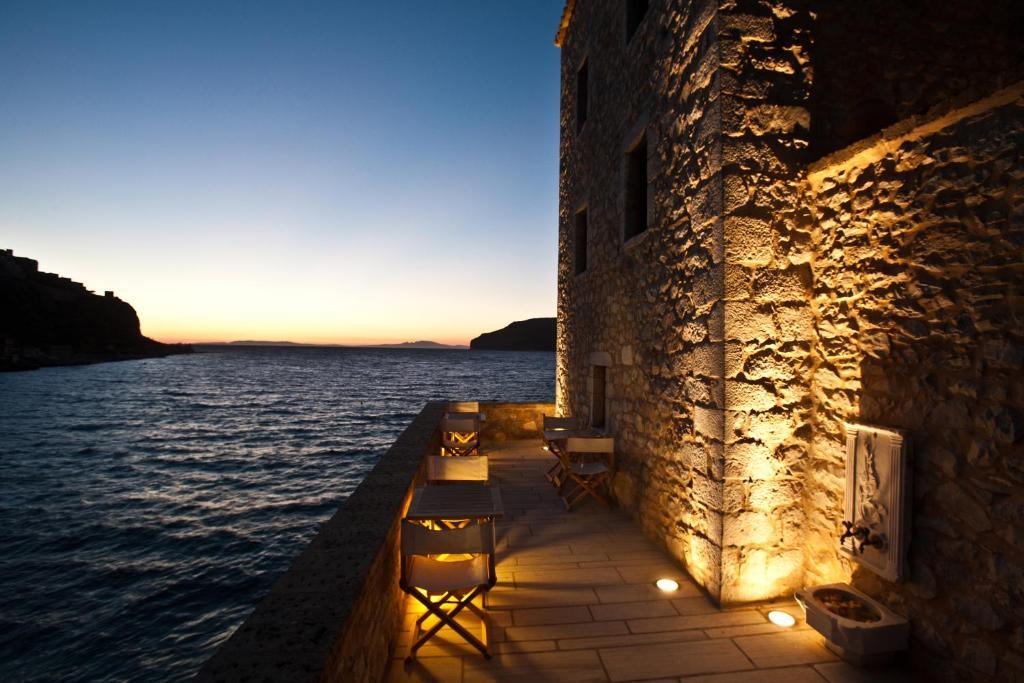 Mavromichalai Hotel Liménion Eksteriør billede