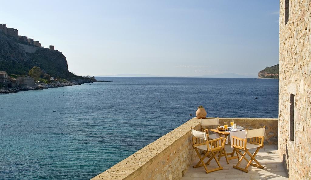 Mavromichalai Hotel Liménion Eksteriør billede